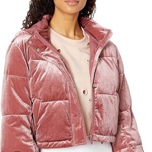 Alo yoga pink rosewood velvet puffer jacket.